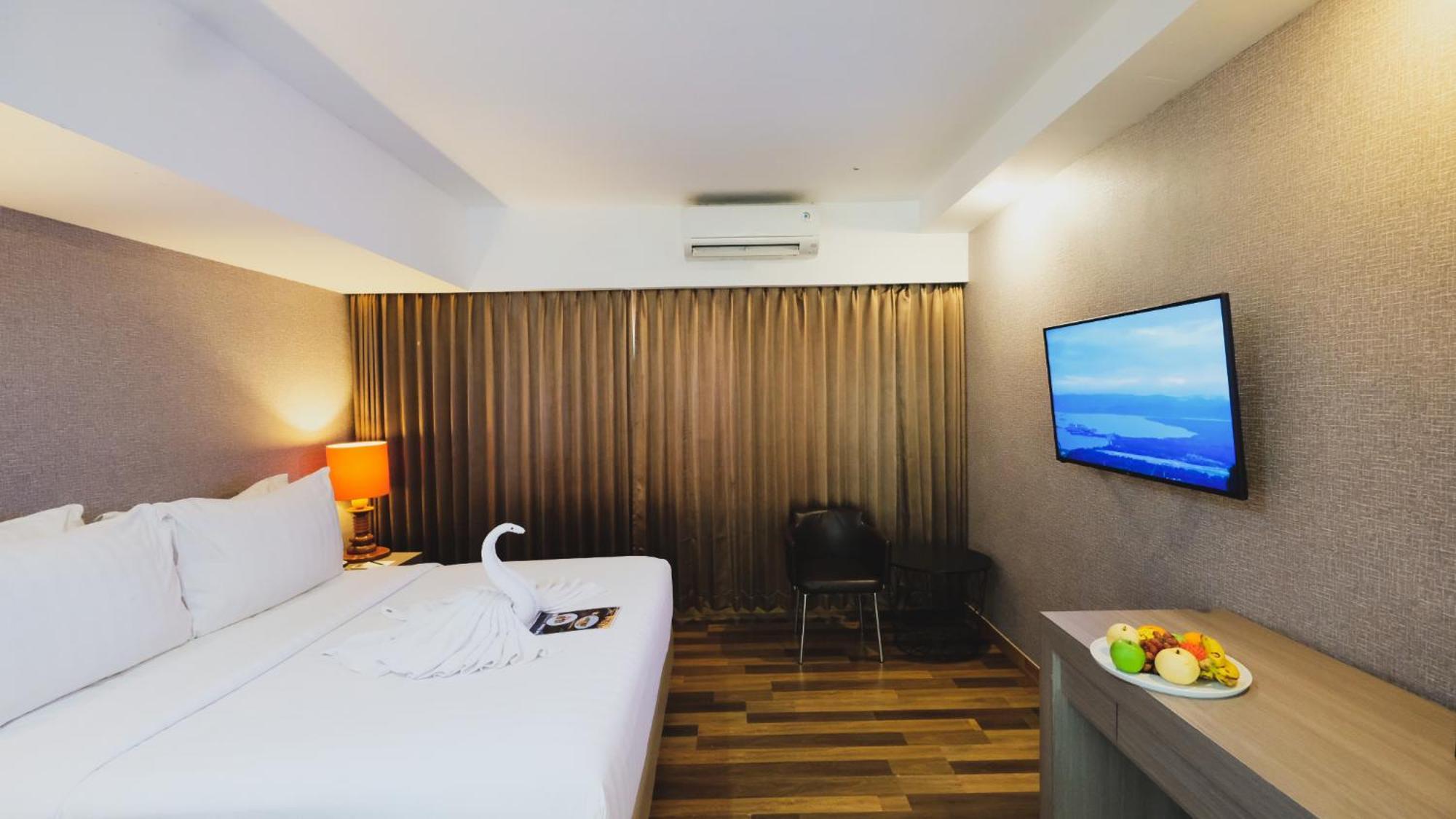 Hotel Suni Sentani - Managed By East Season Jayapura Bagian luar foto