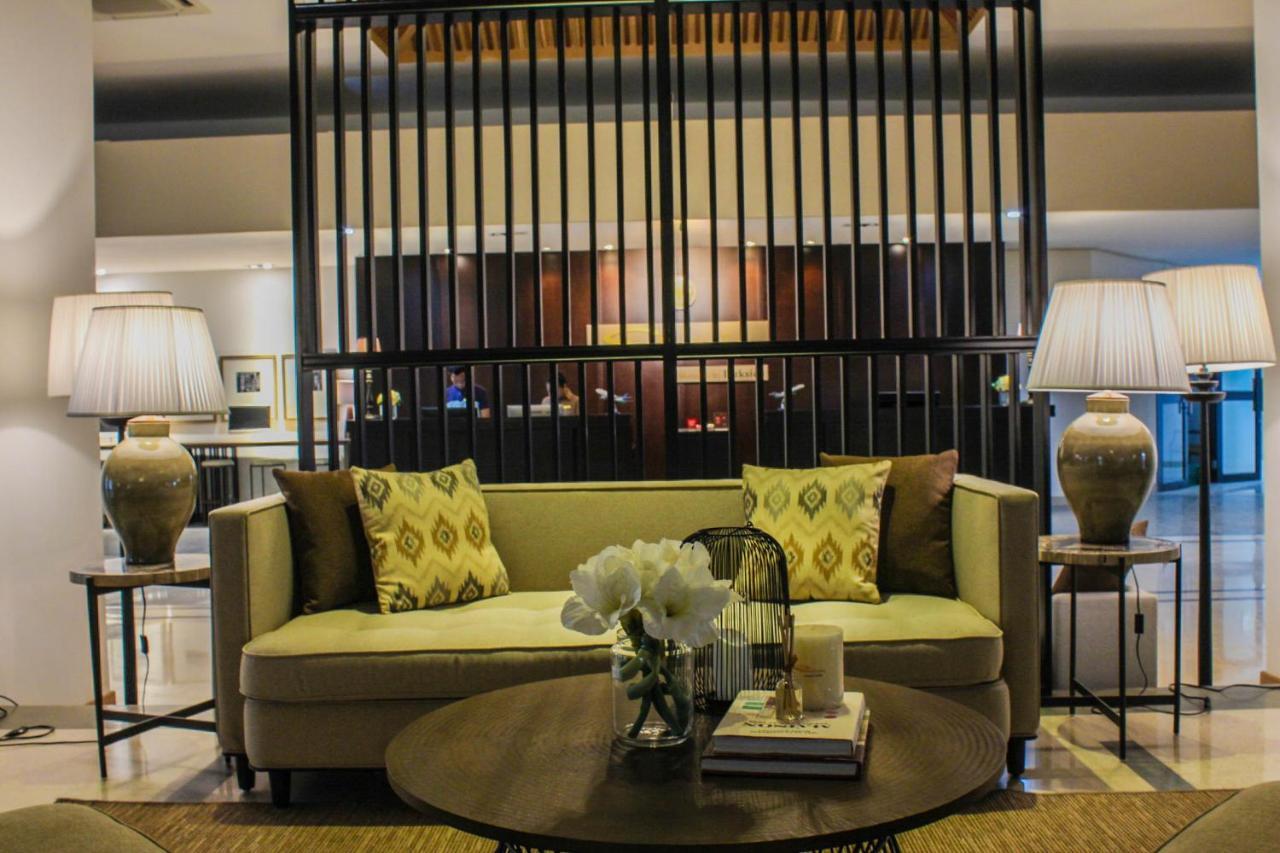 Hotel Suni Sentani - Managed By East Season Jayapura Bagian luar foto
