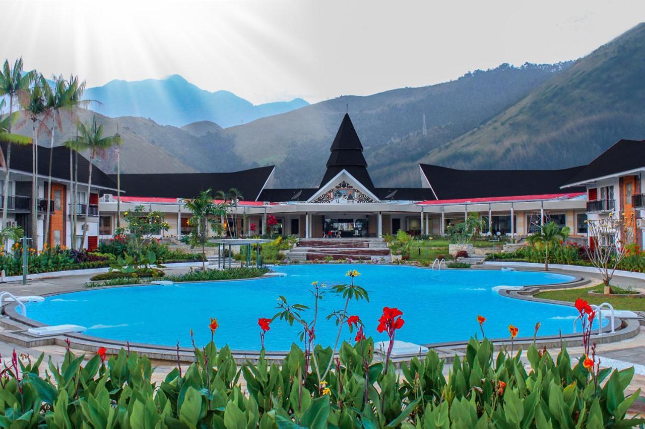 Hotel Suni Sentani - Managed By East Season Jayapura Bagian luar foto
